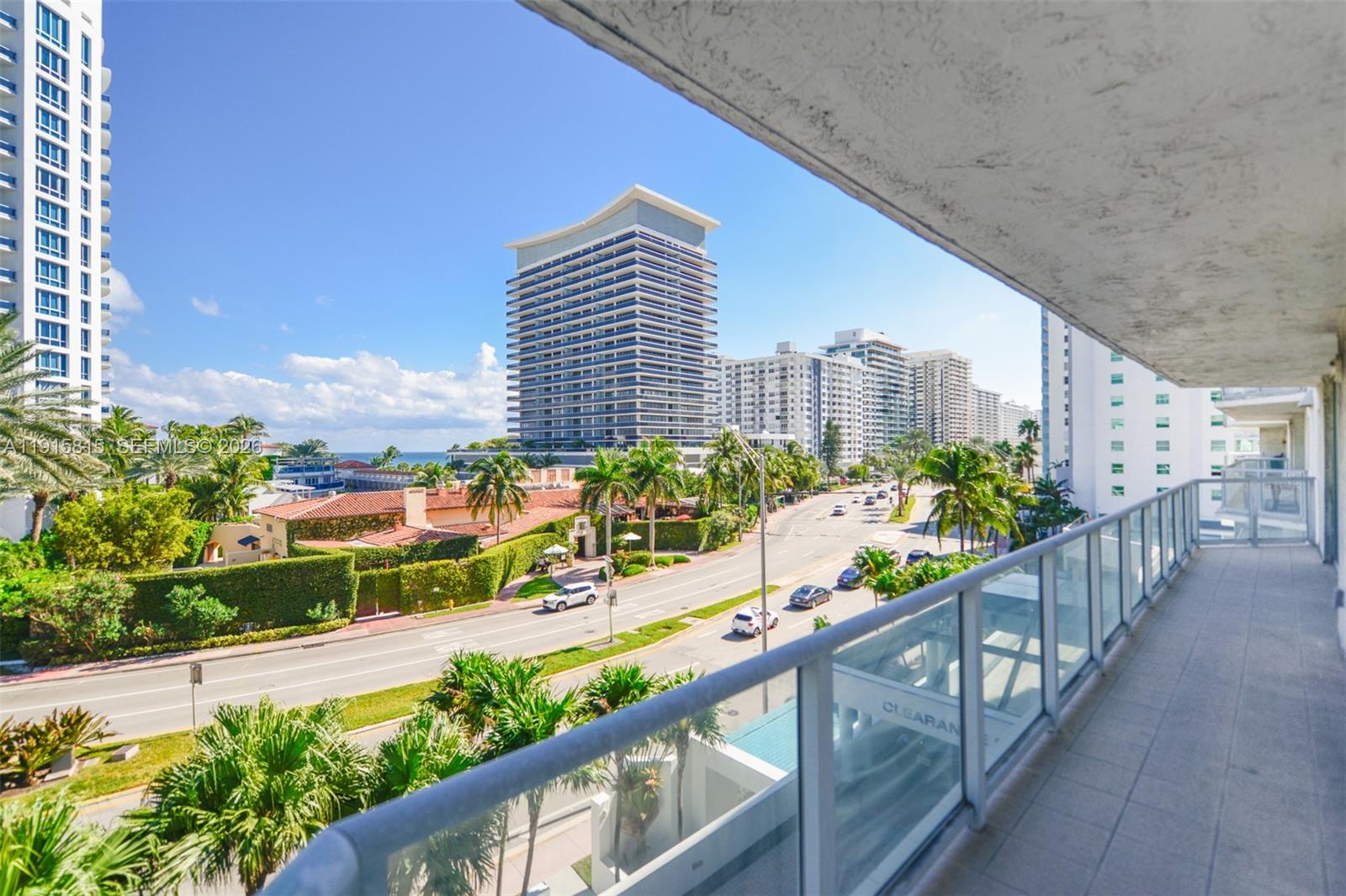 5900 Collins Avenue 506 Property Photo 22