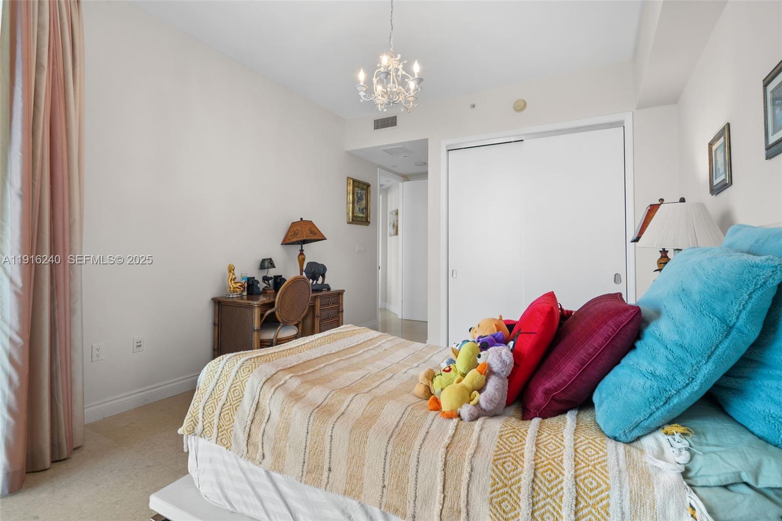 16047 Collins Avenue 1202 Property Photo 14