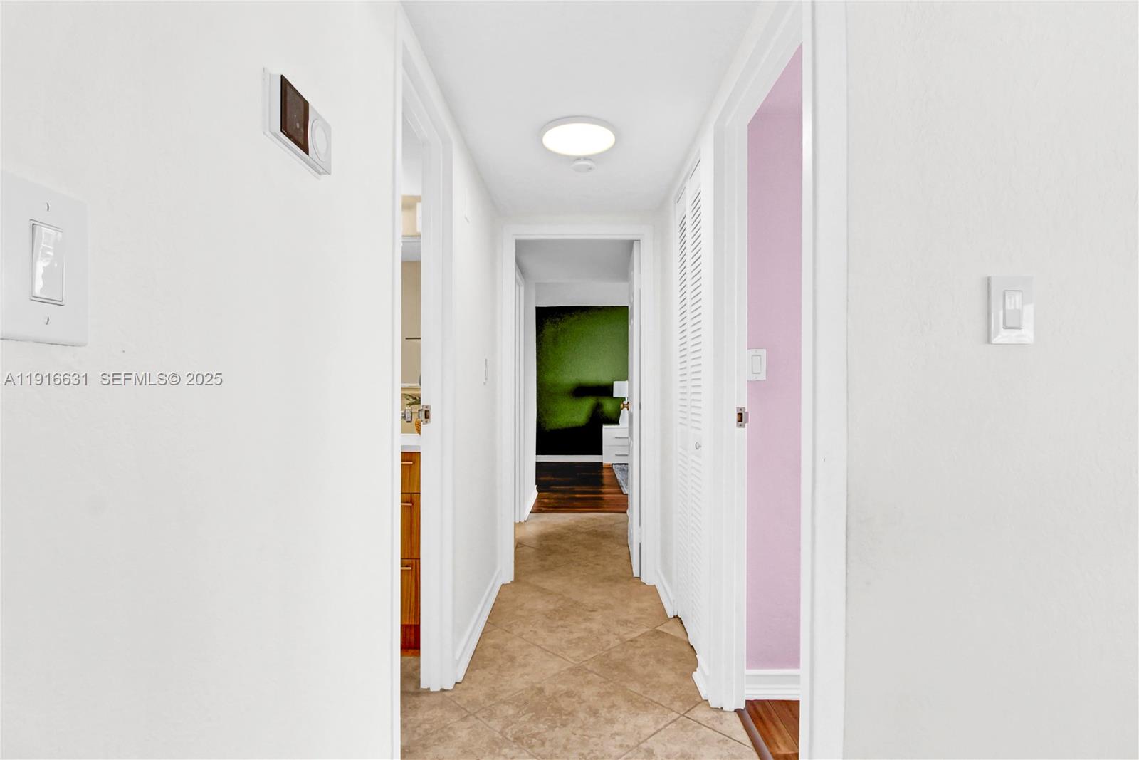 800 Parkview Drive 821 Property Photo 14
