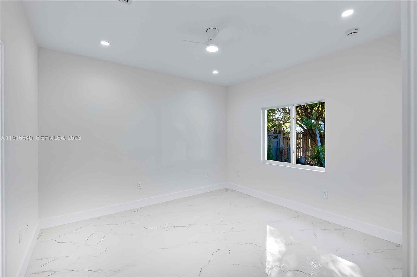 1346 Nw 44th Street Property Photo 42