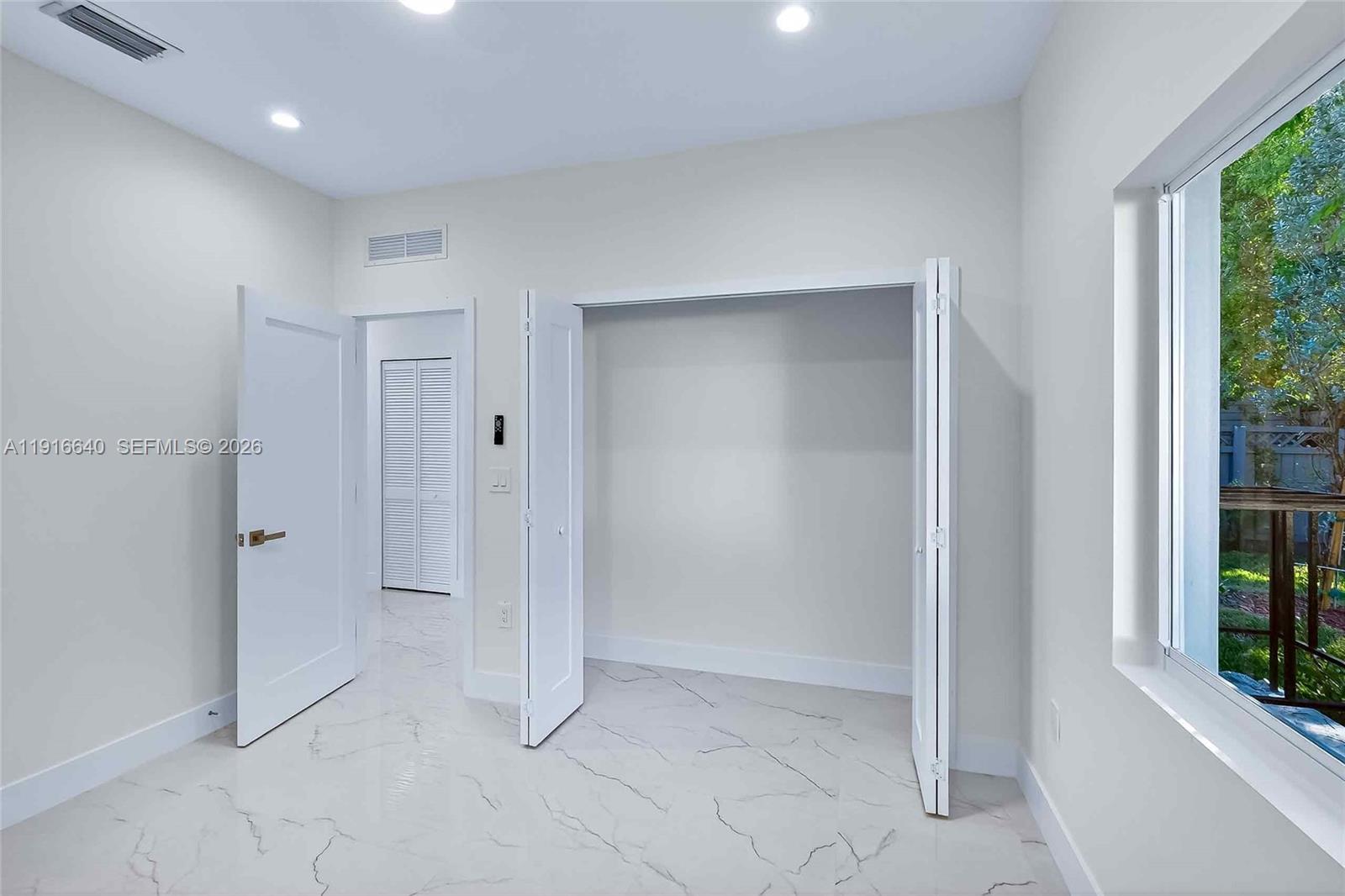 1346 Nw 44th Street Property Photo 47