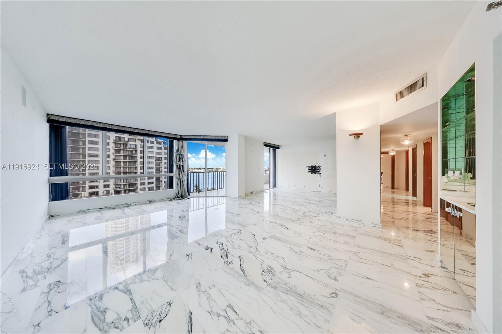 520 Brickell Key Drive A1104 Property Photo 3