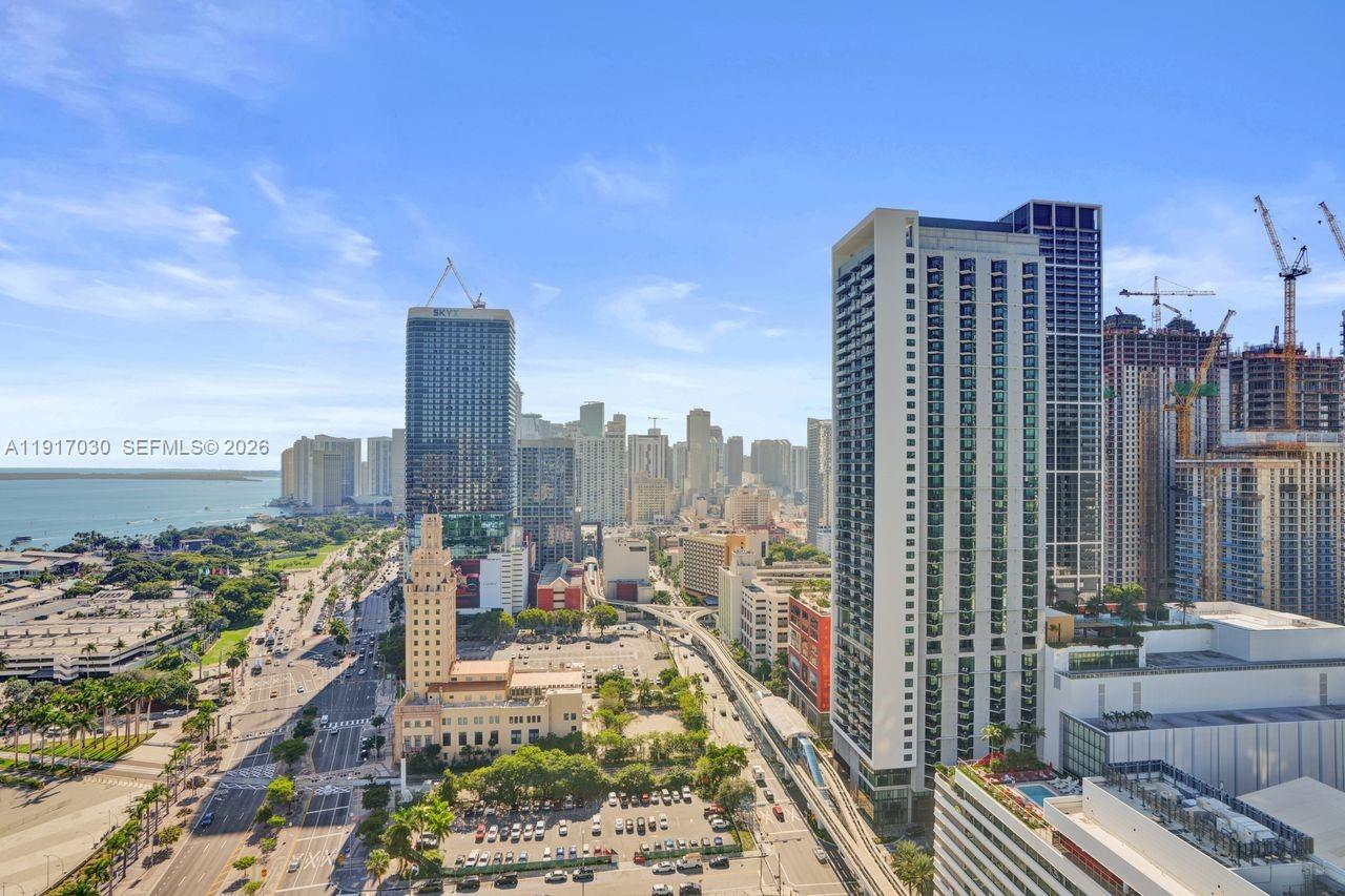 888 Biscayne Boulevard 2904 Property Photo 15