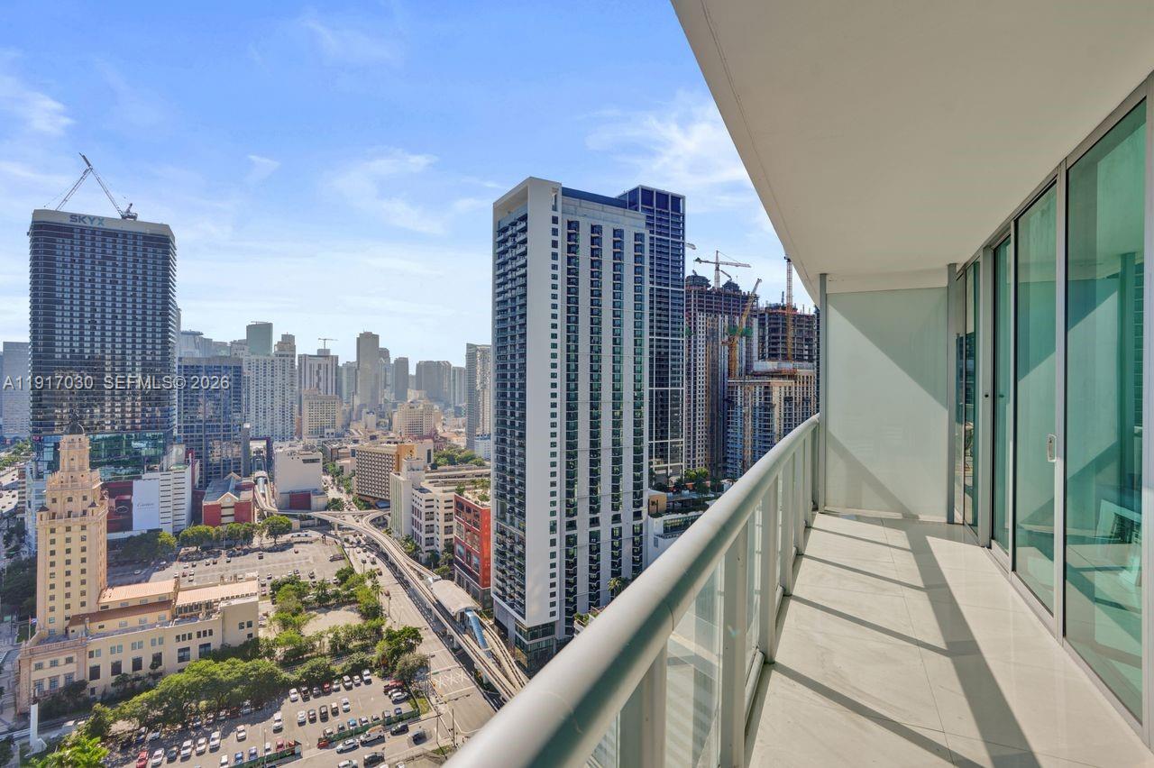 888 Biscayne Boulevard 2904 Property Photo 16