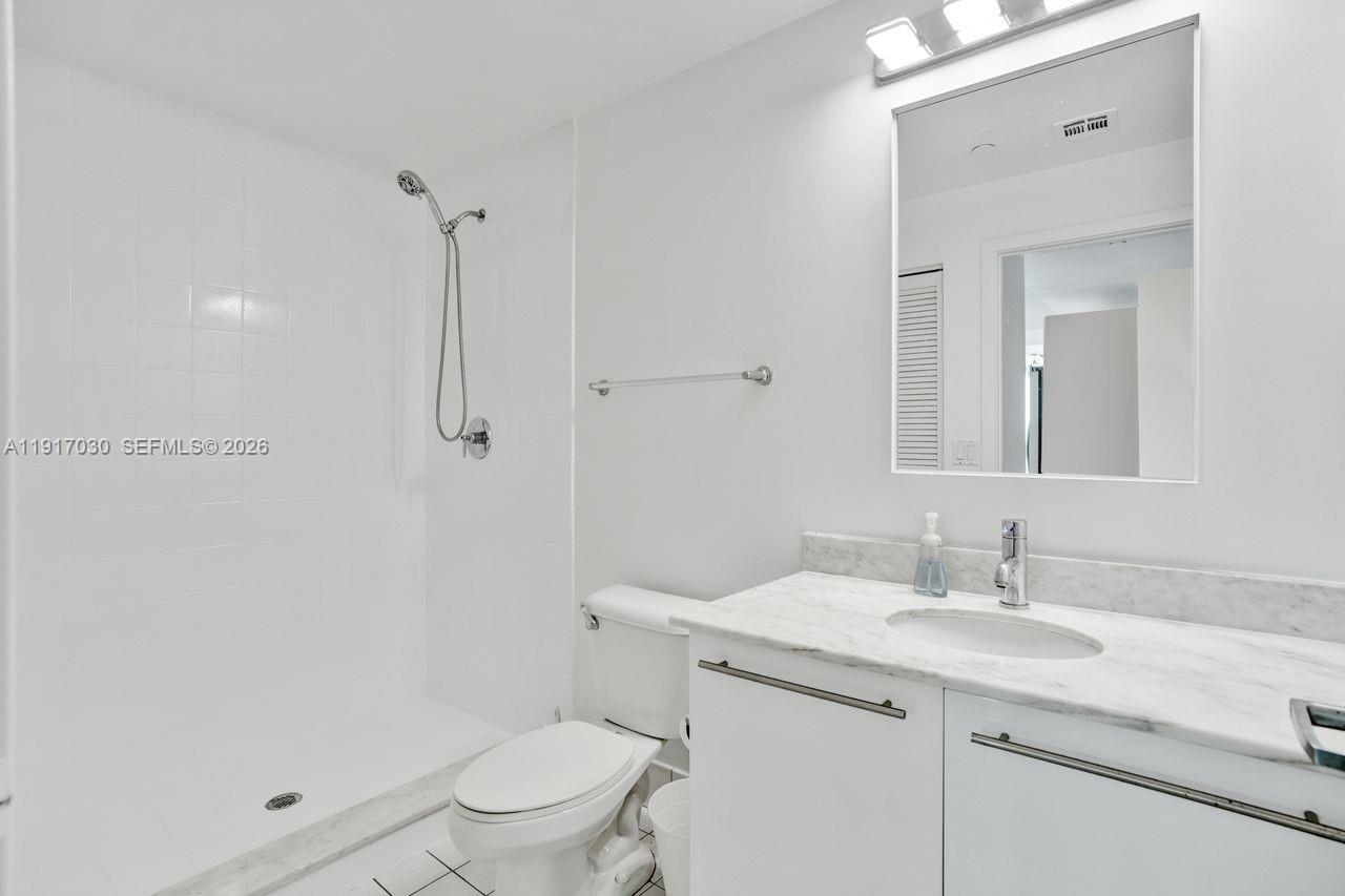 888 Biscayne Boulevard 2904 Property Photo 18