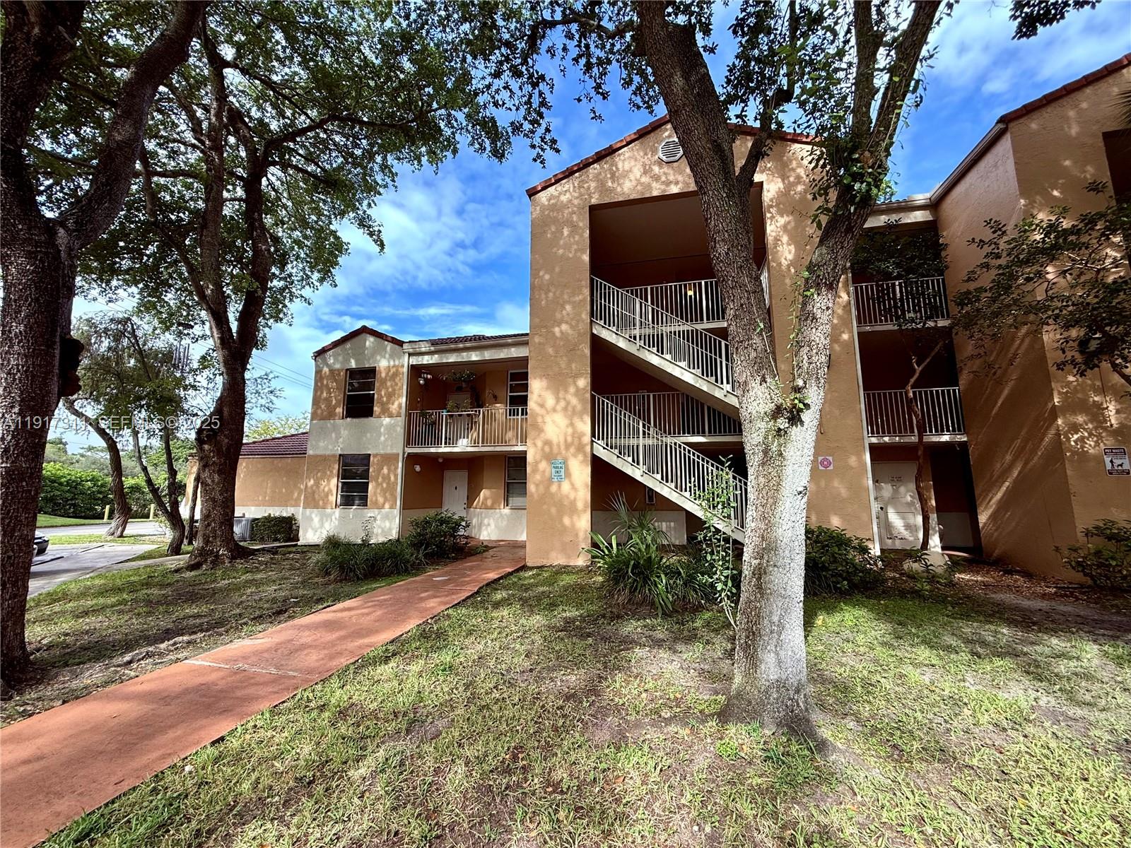 8246 NW 24th Street 8246