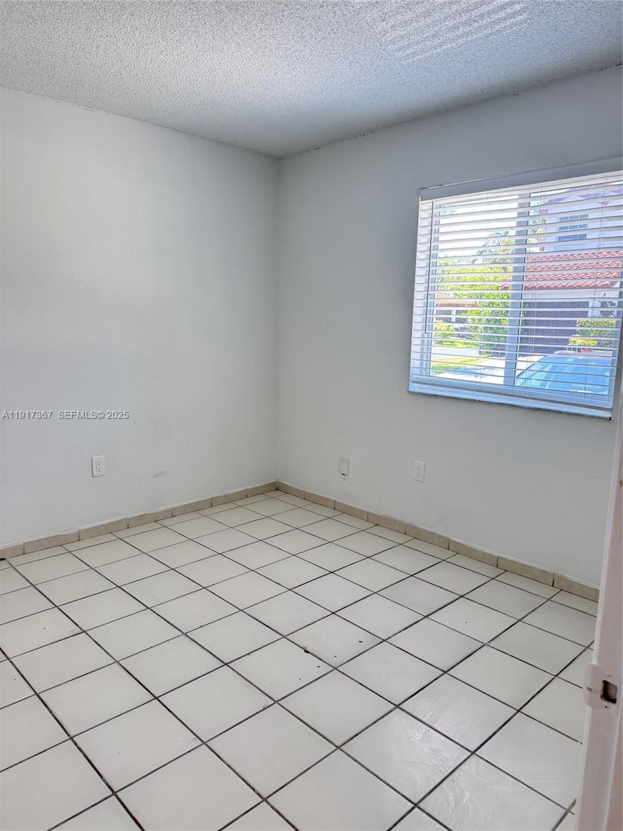 8419 Sw 209th Street Property Photo 15