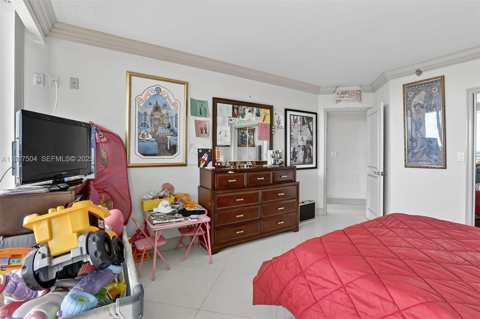 1000 Island Boulevard 602 Property Photo 41