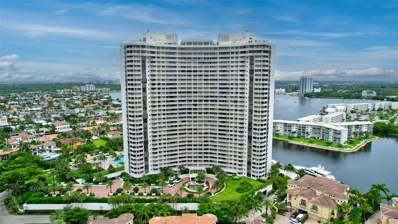 1000 Island Boulevard 602 Property Photo 48