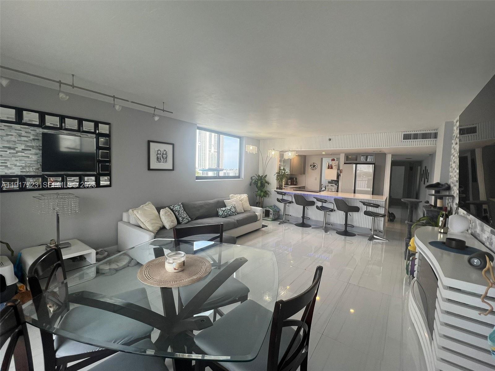 17878 N Bay Road 507 Property Photo 21