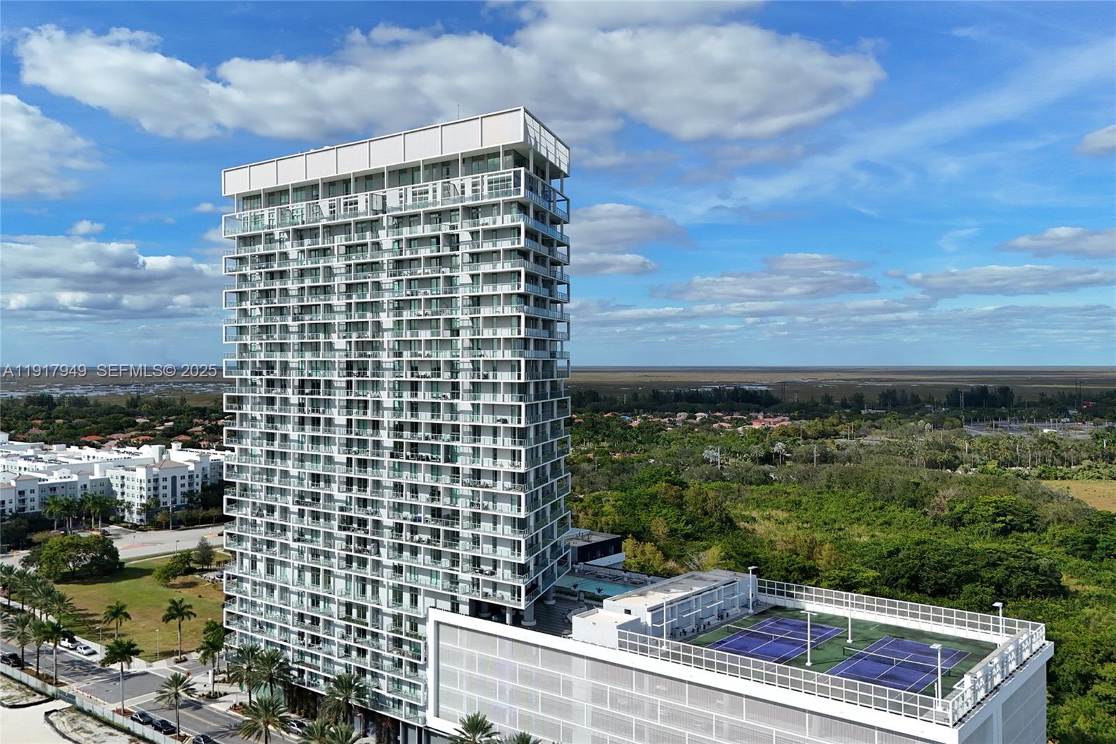 2000 Metropica Way 306 Property Photo 2