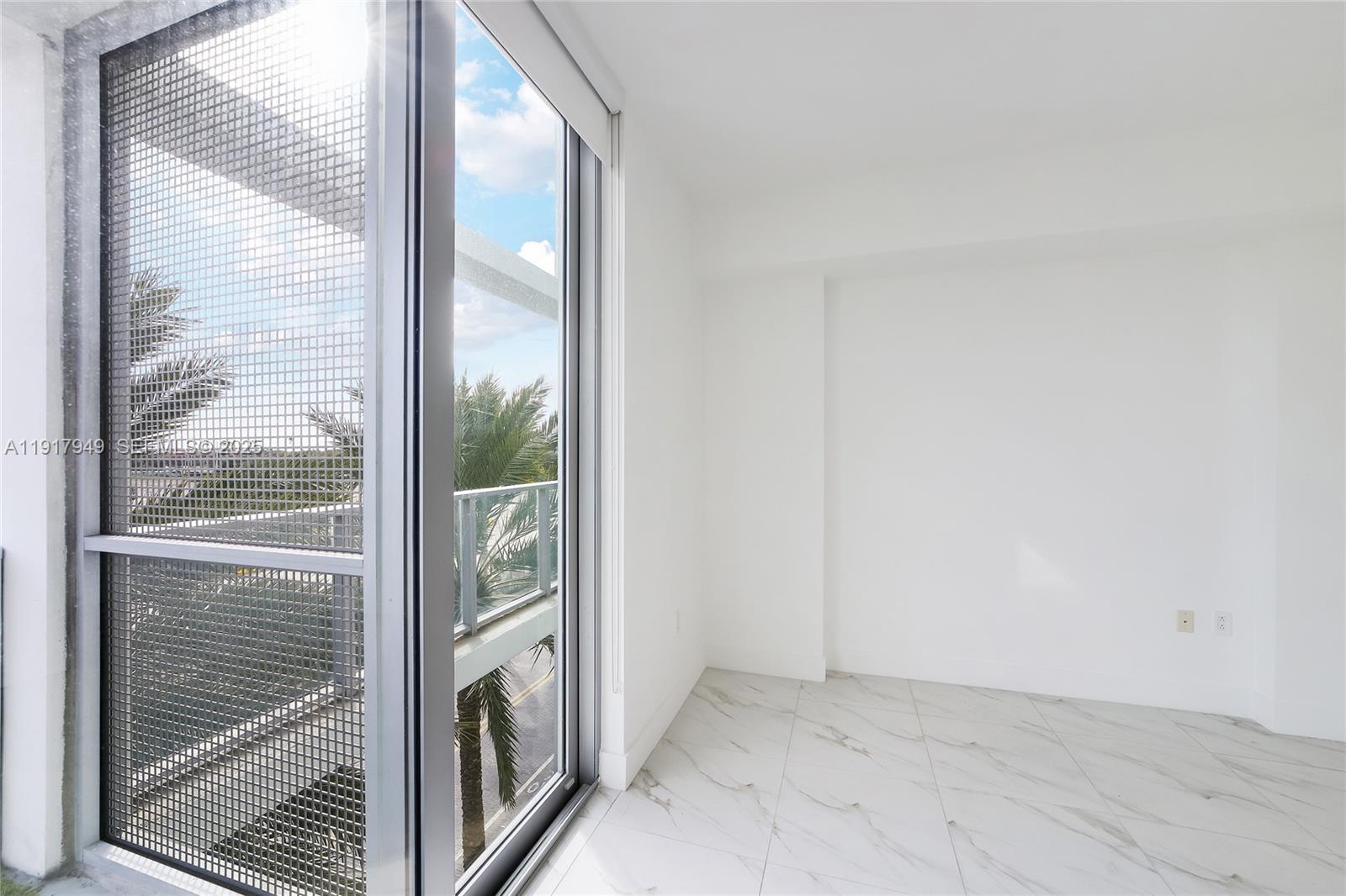 2000 Metropica Way 306 Property Photo 7