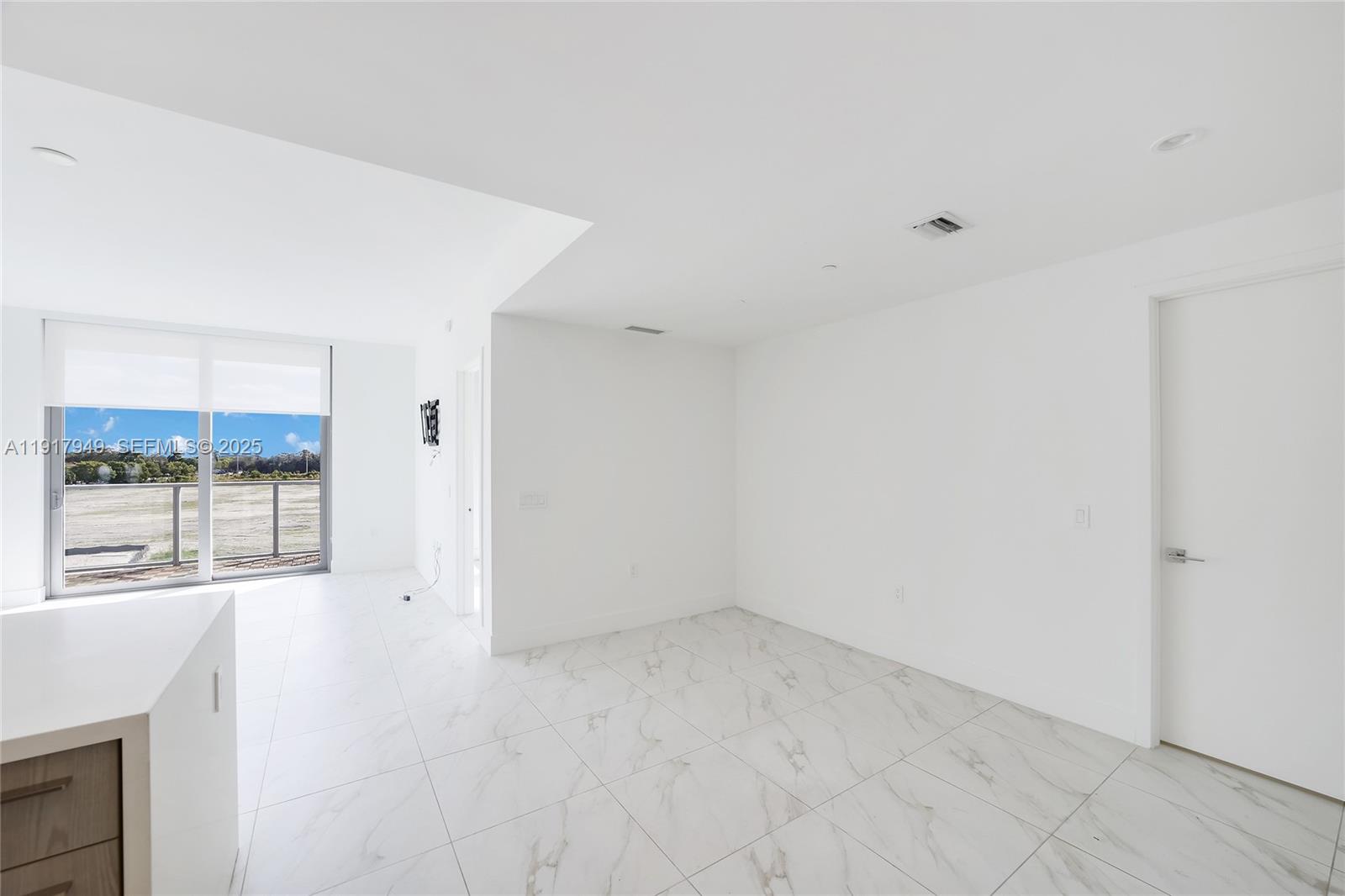 2000 Metropica Way 306 Property Photo 11