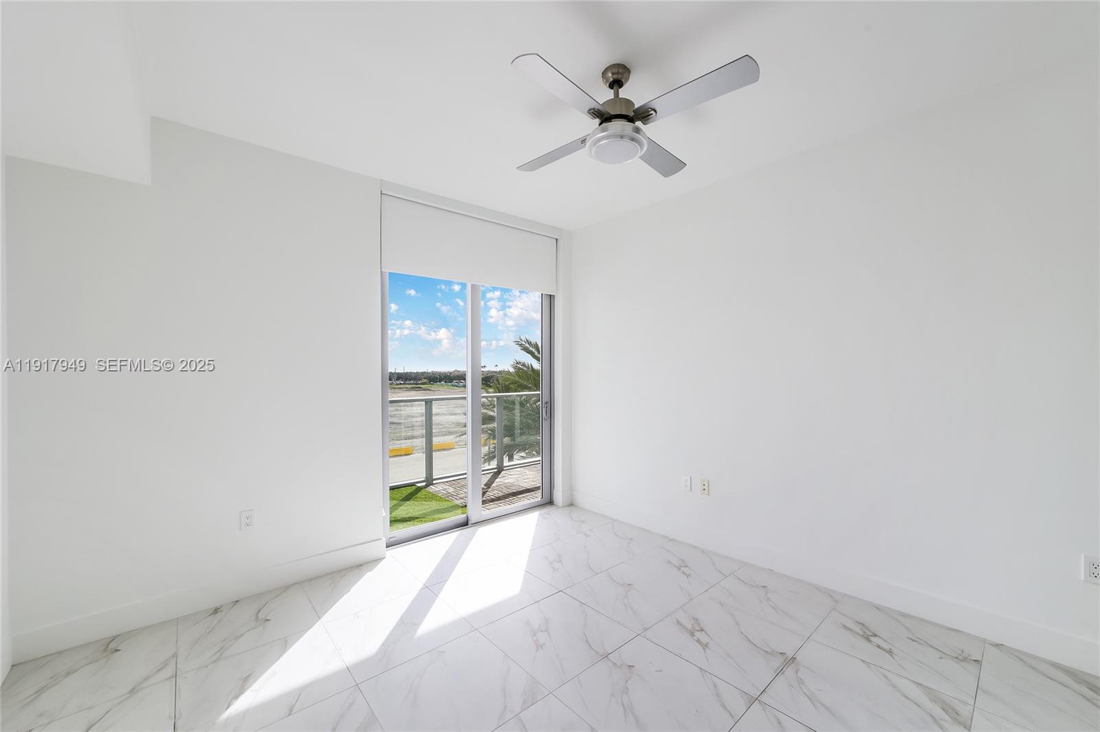 2000 Metropica Way 306 Property Photo 15
