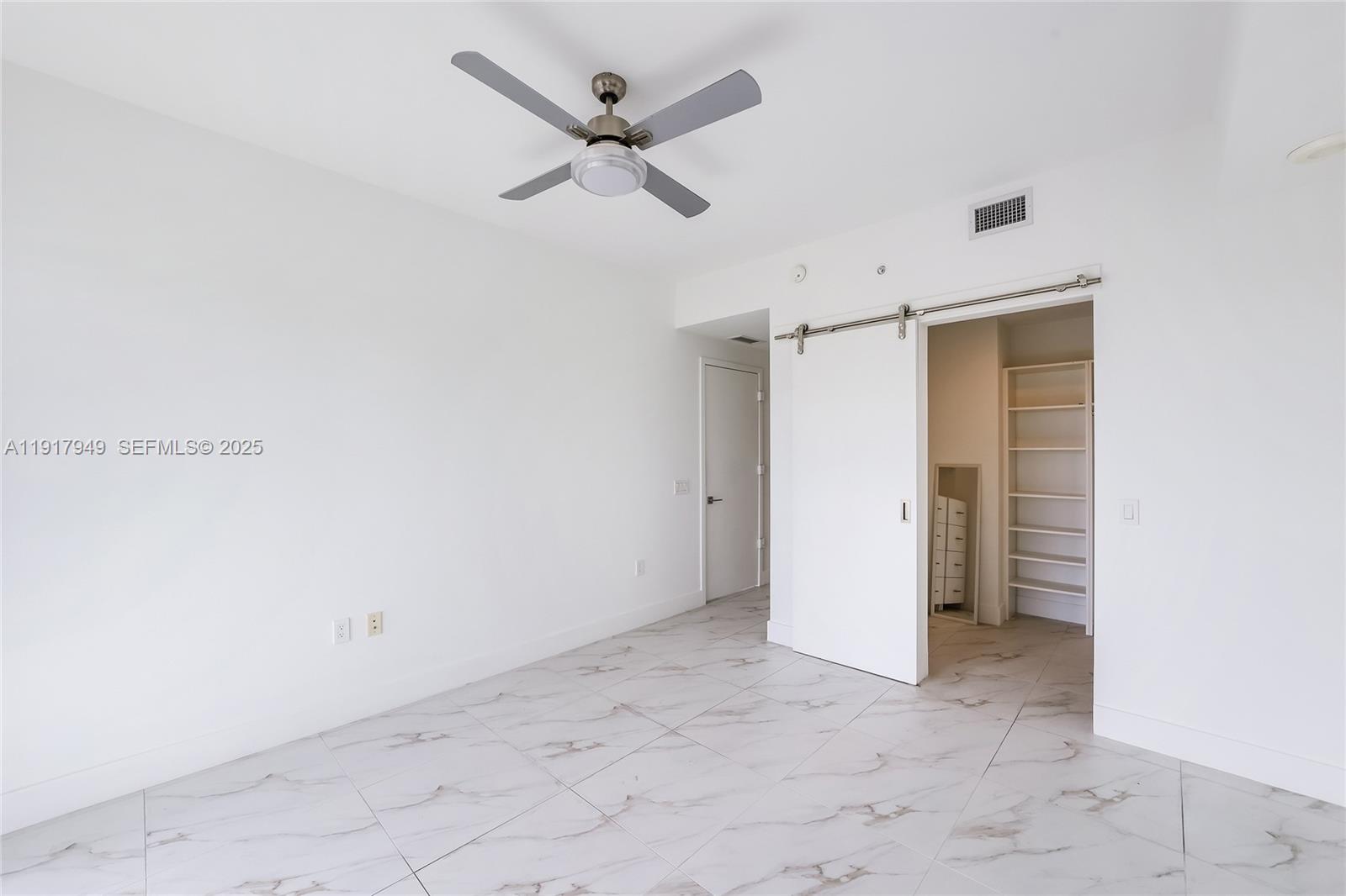 2000 Metropica Way 306 Property Photo 17