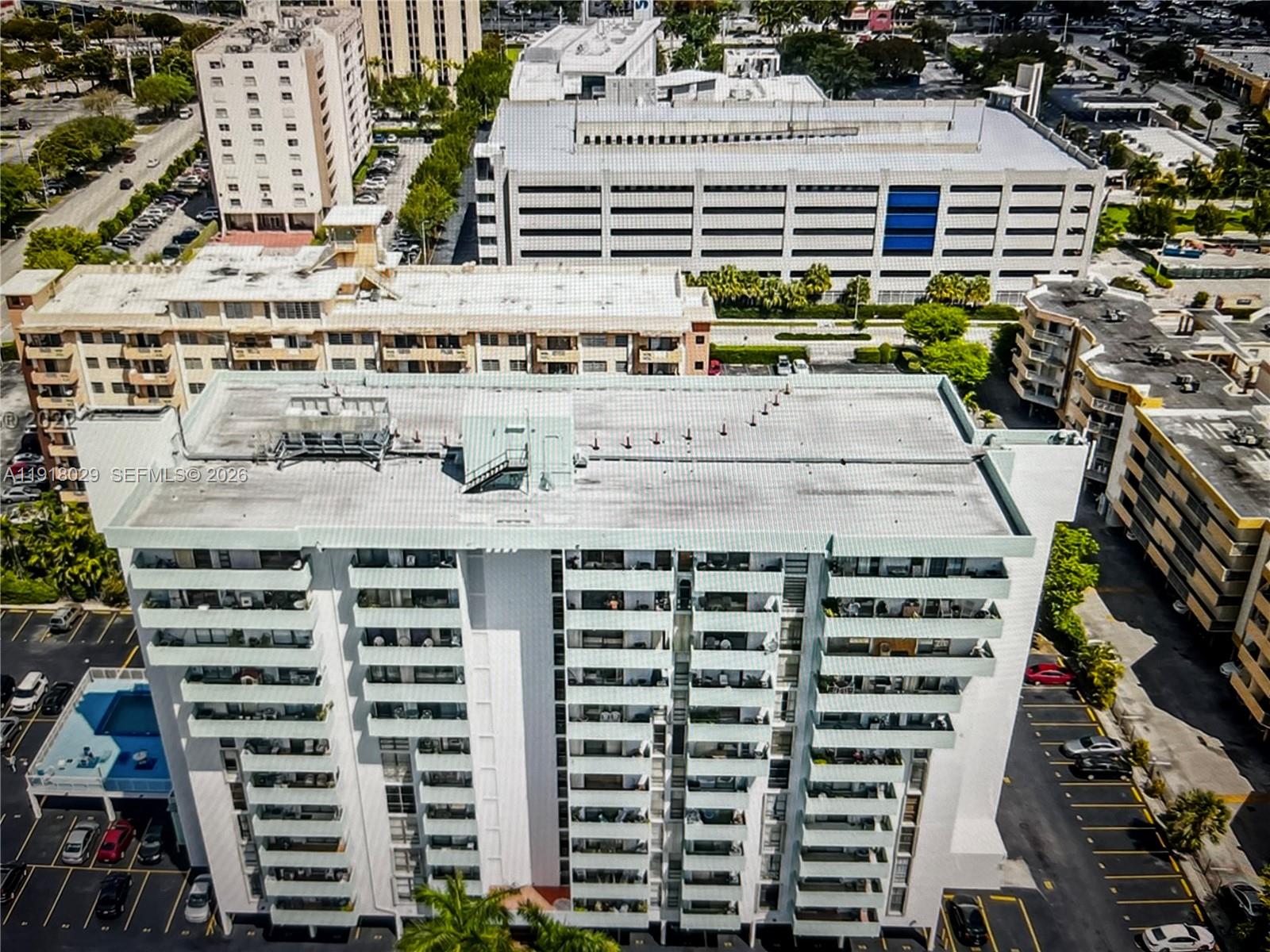 A11918029 Property Photo 3