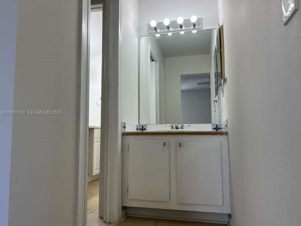 721 Se 1st Way B18 Property Photo 17