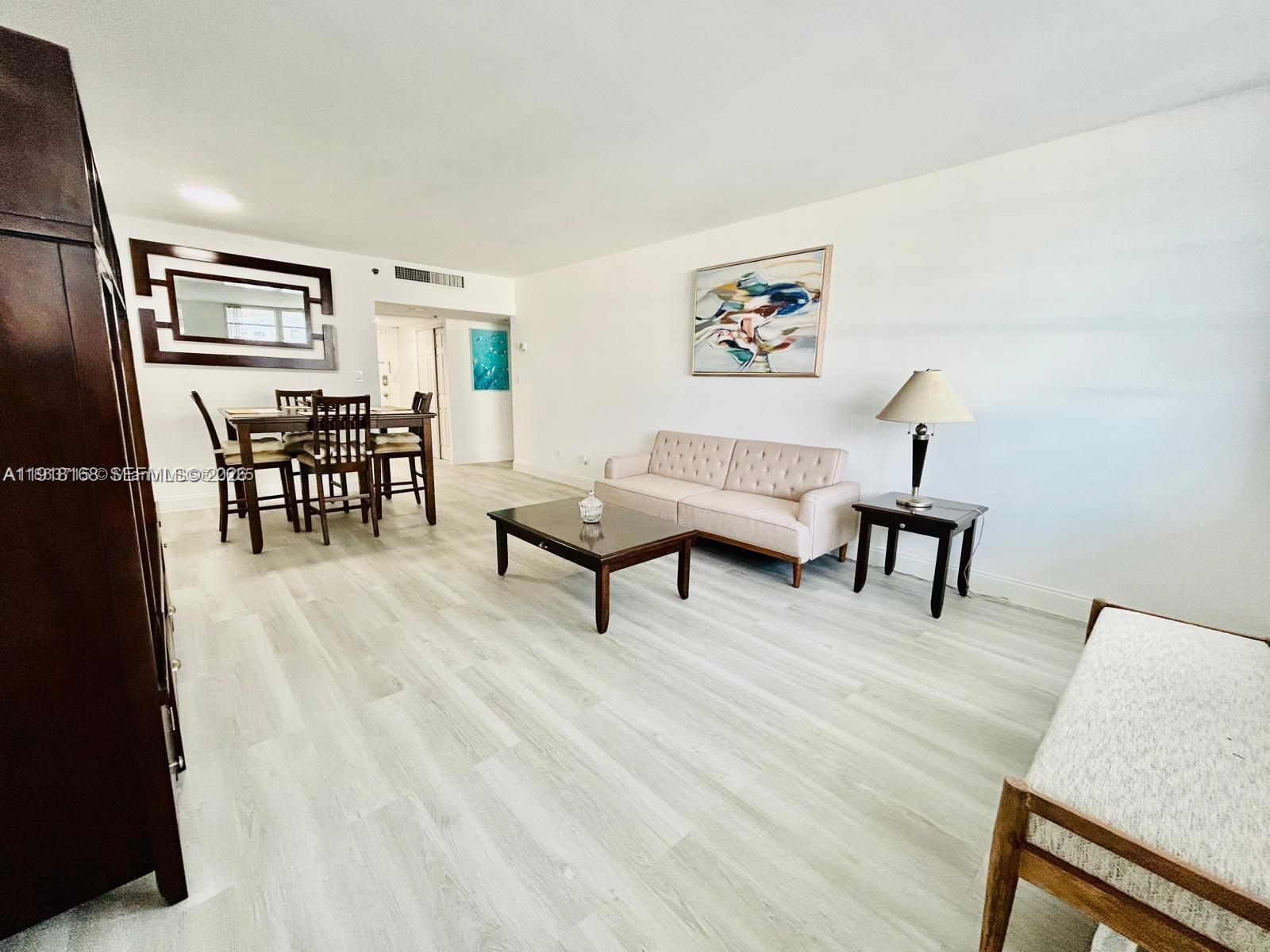 100 Lincoln Road 535 Property Photo 1
