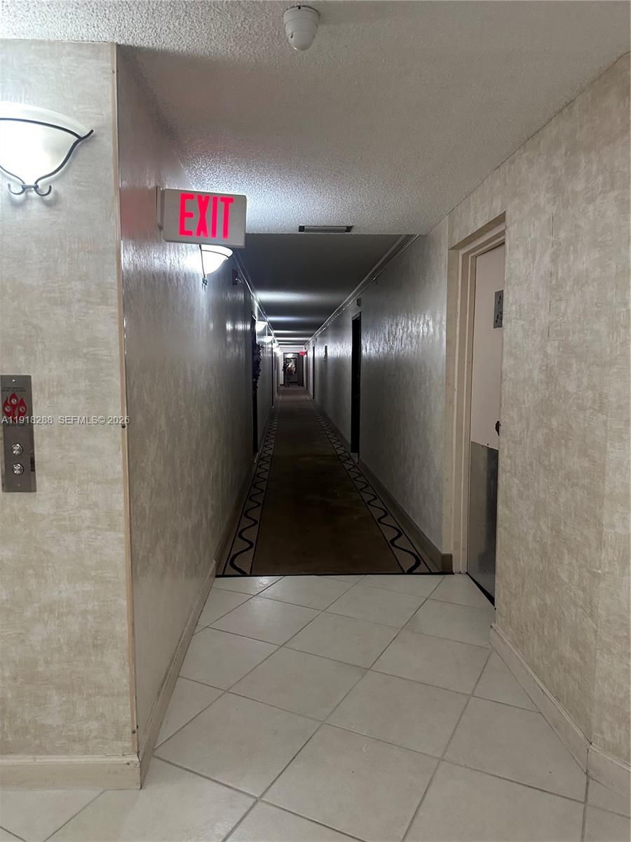 1400 Saint Charles Place Property Photo 16