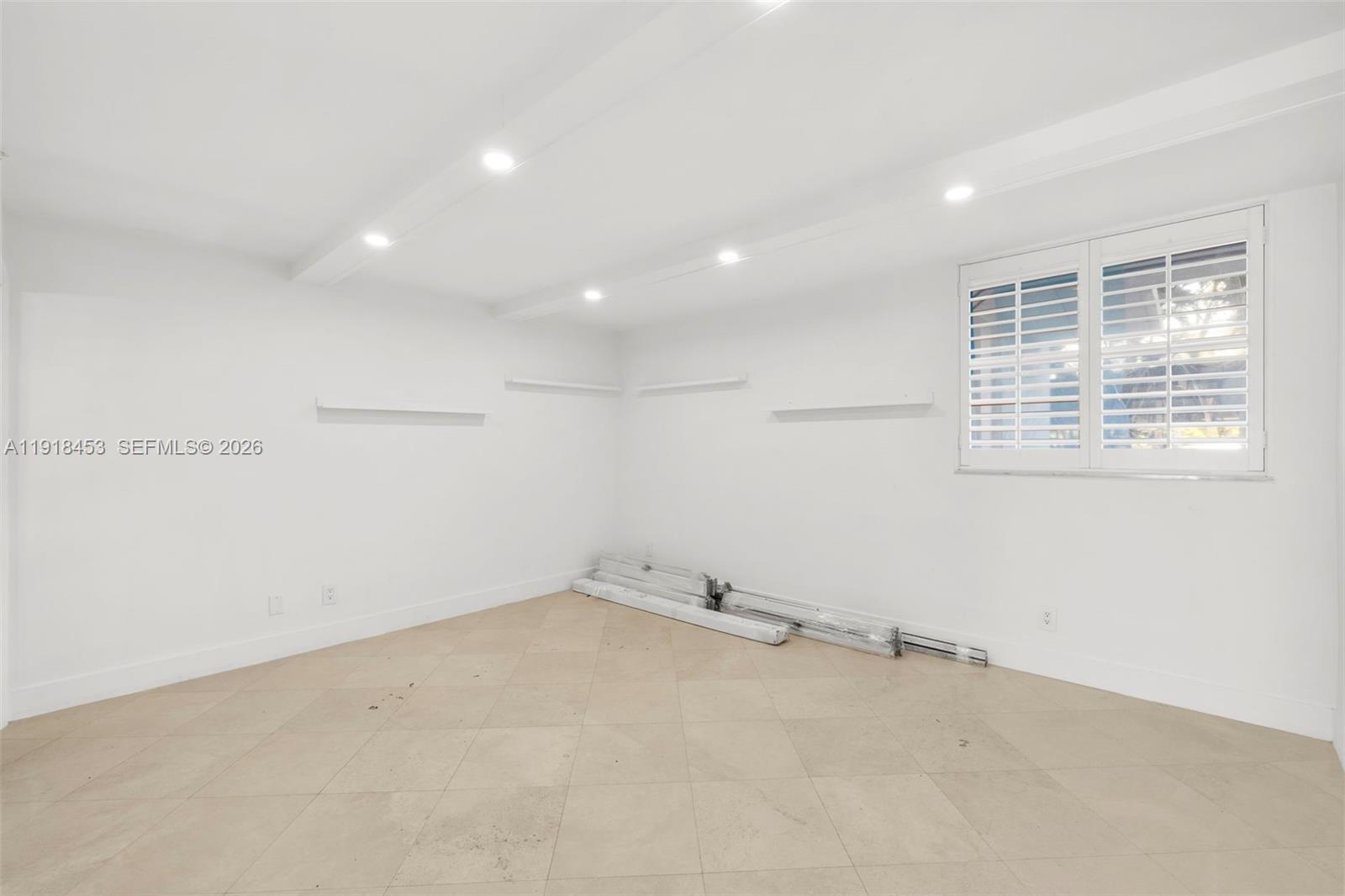 605 Ocean Drive 2l Property Photo 29