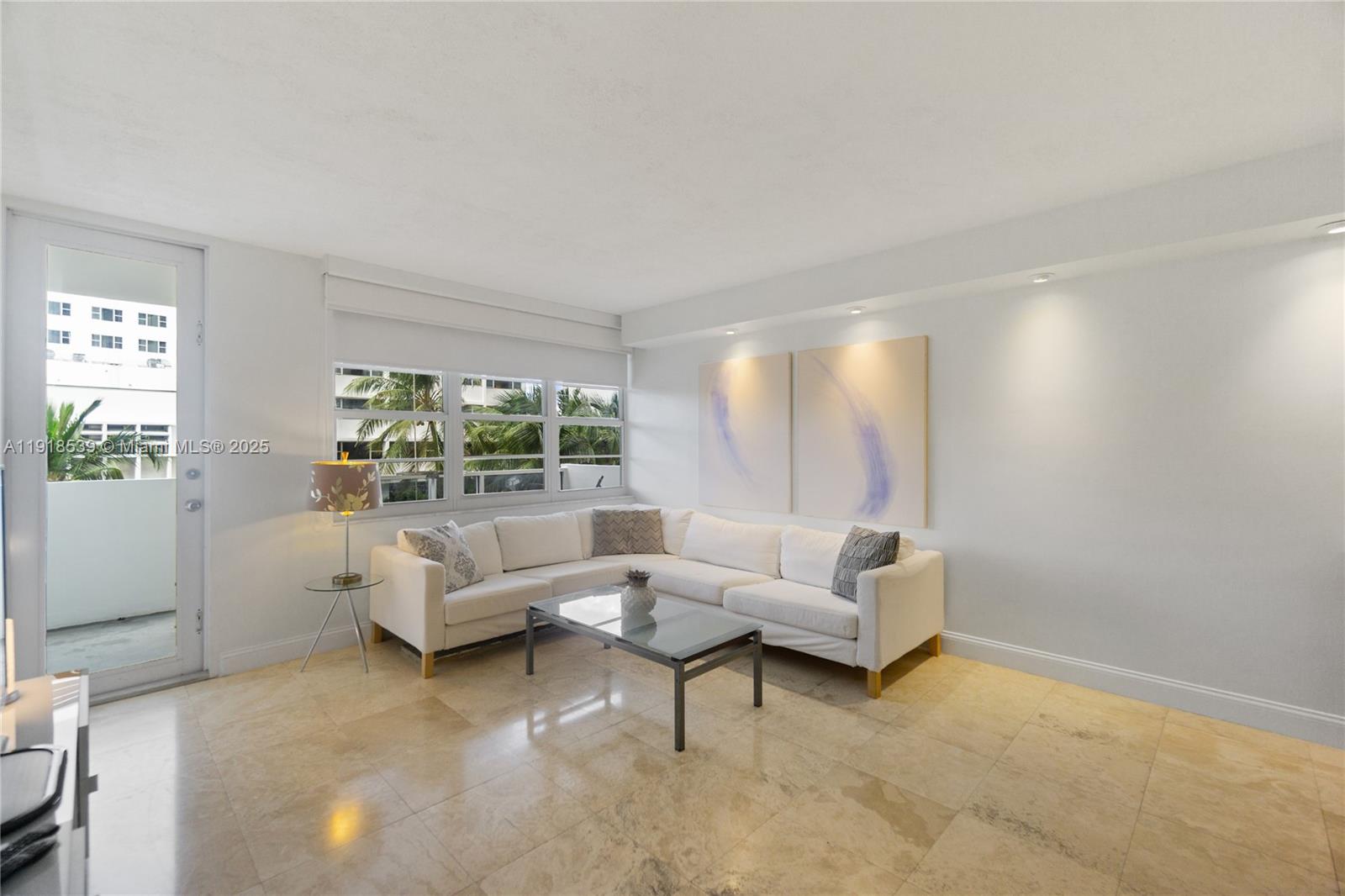 A11918539 Property Photo 5