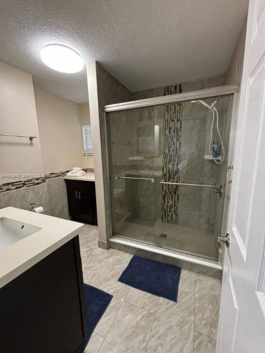 A11918918 Property Photo 8