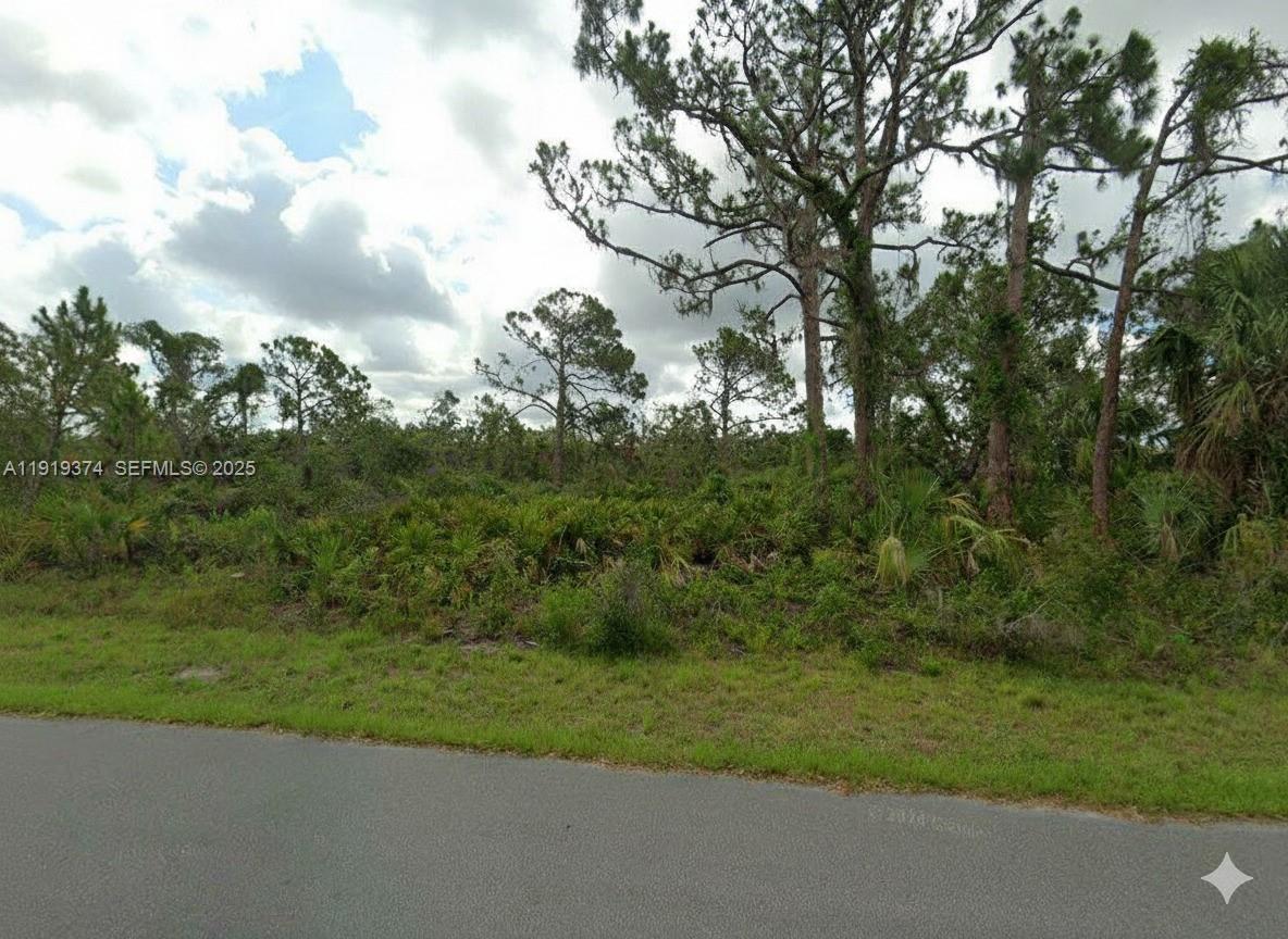 2216 Private Circle Property Photo 2