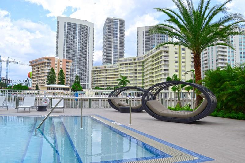 2602 E Hallandale Beach Boulevard R1807 Property Photo 31