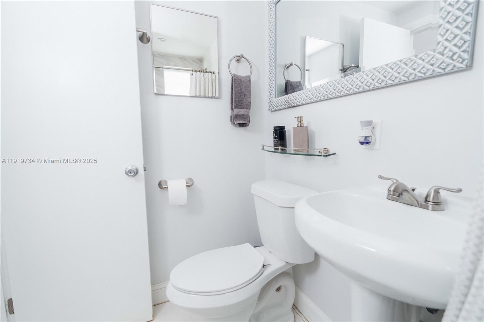 7901 Sw 64th Avenue 6 Property Photo 19