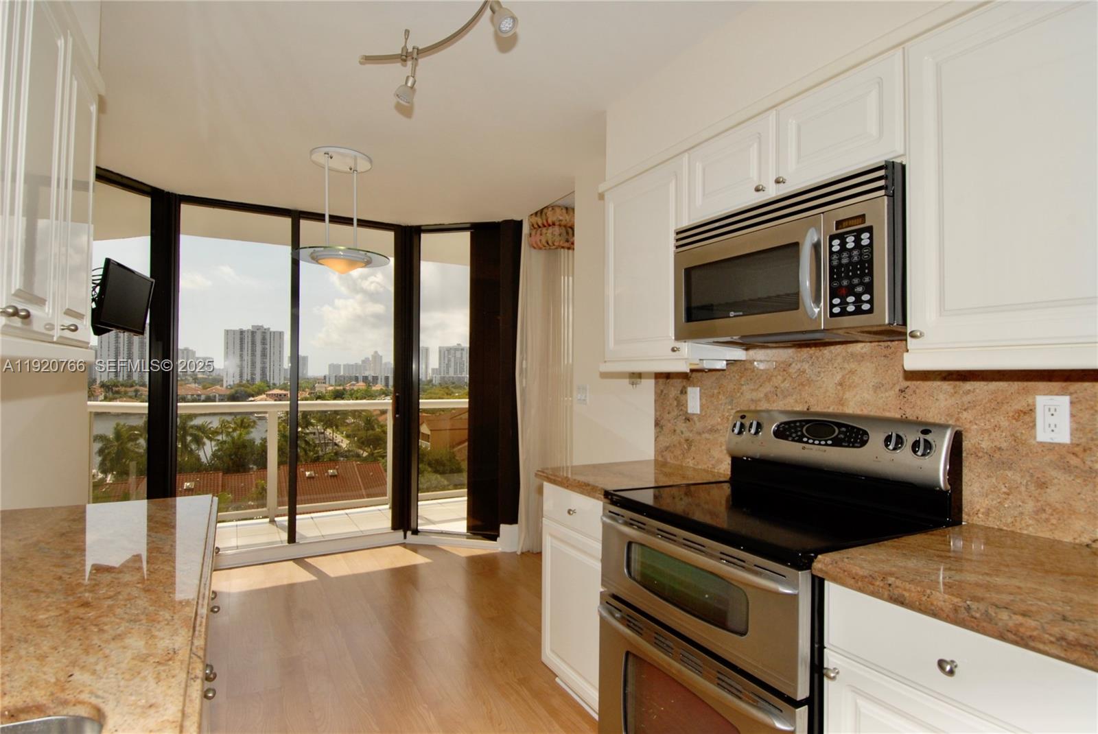 3600 Yacht Club Drive 1204 Property Photo 18