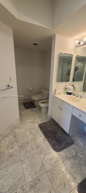 3600 Yacht Club Drive 1204 Property Photo 28
