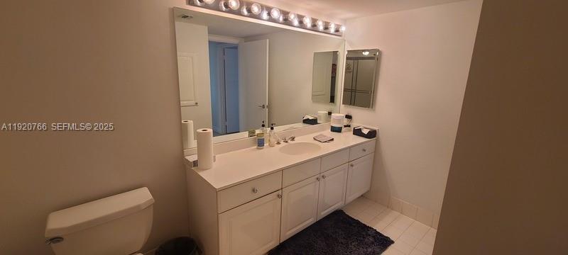 3600 Yacht Club Drive 1204 Property Photo 33