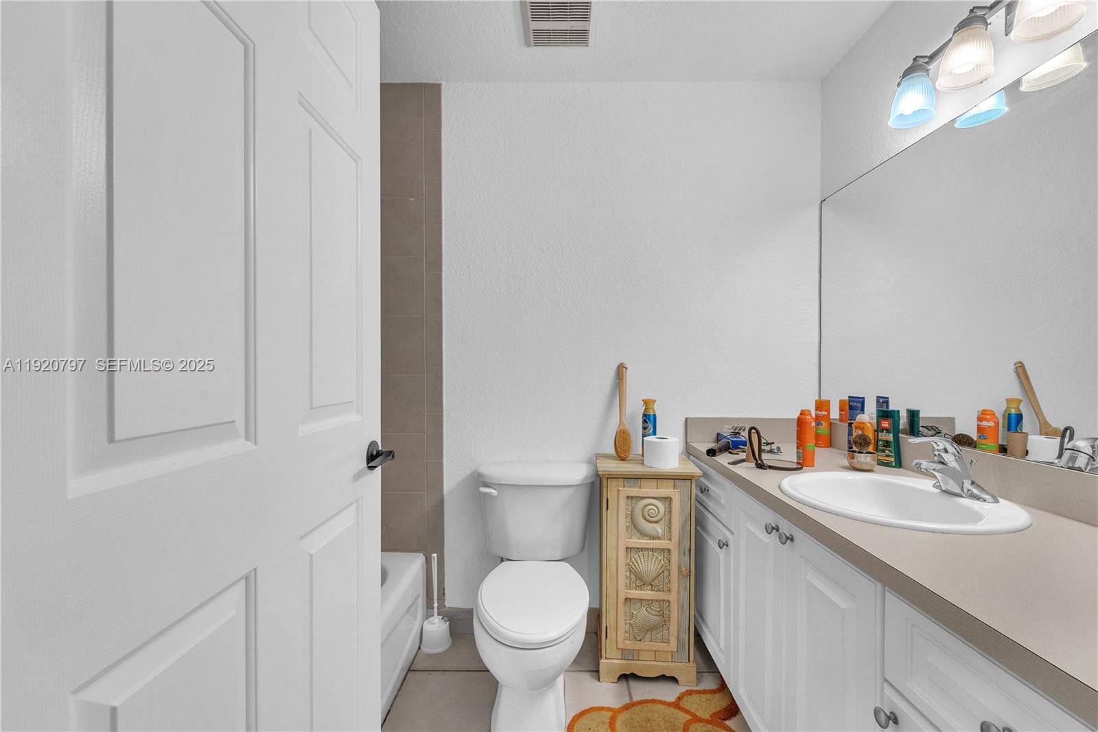 4950 Washington Street 1 Property Photo 12