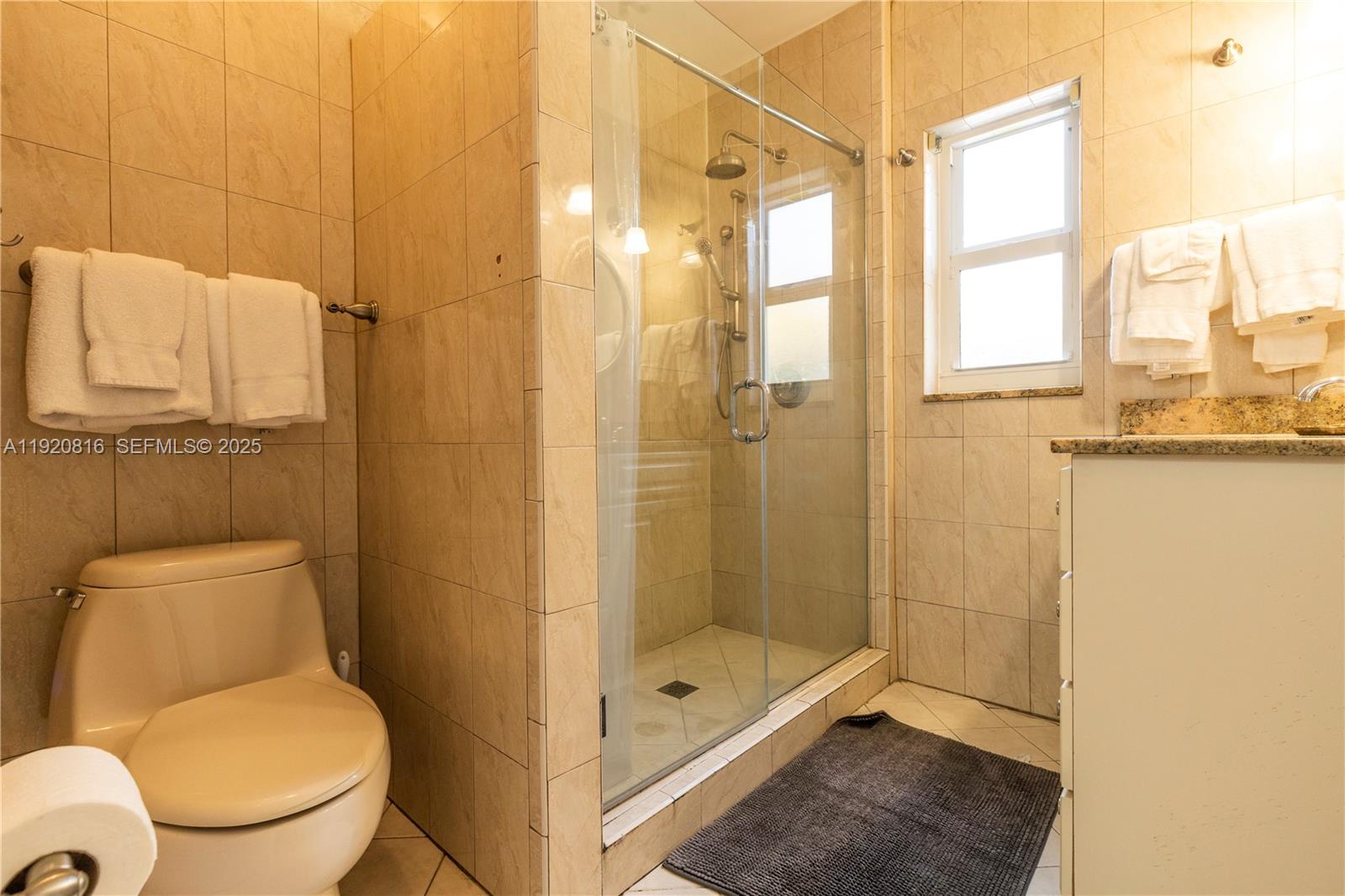 753 Ne 81st Street Property Photo 60
