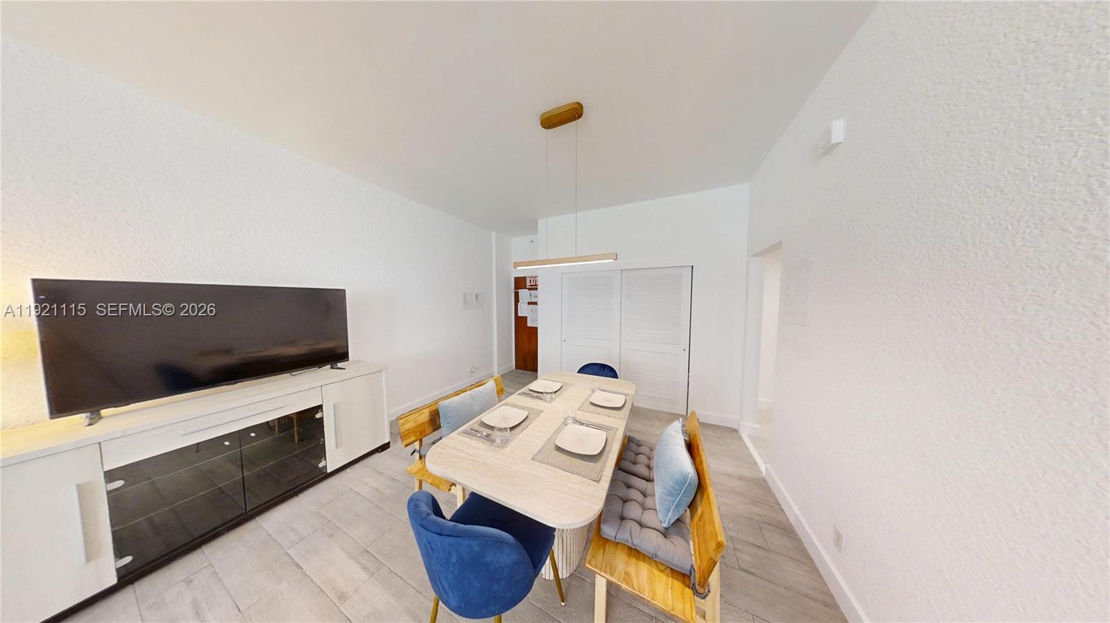 4001 S Ocean Drive Ph7 Property Photo 12