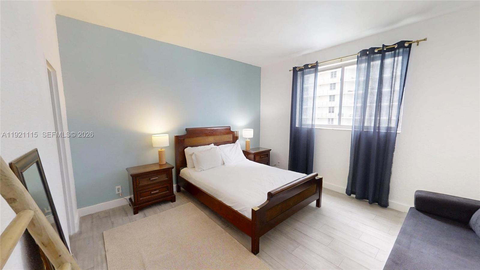 4001 S Ocean Drive Ph7 Property Photo 24