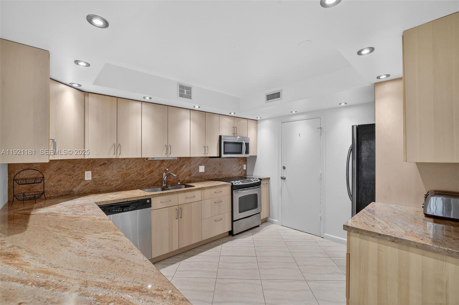 200 Diplomat Parkway 531 Property Photo 11