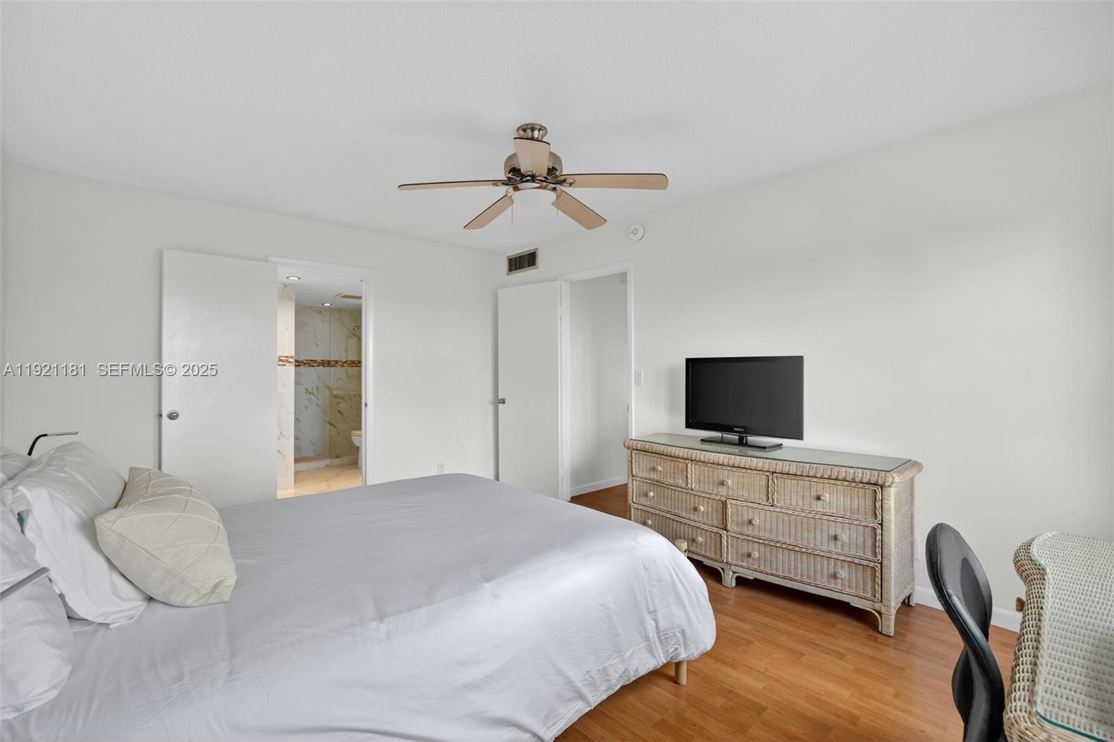 200 Diplomat Parkway 531 Property Photo 20