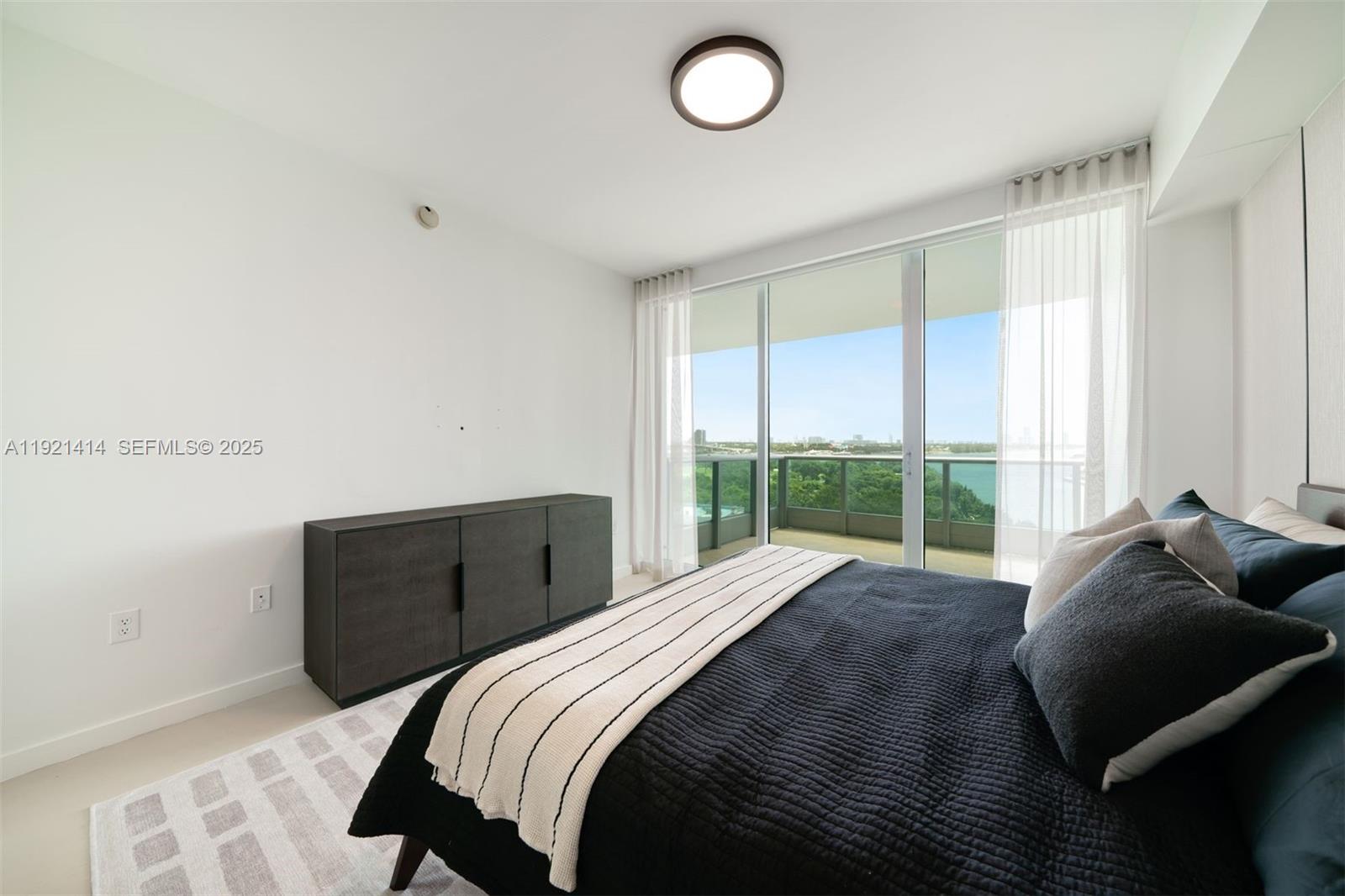 900 Biscayne Boulevard 905 Property Photo 23