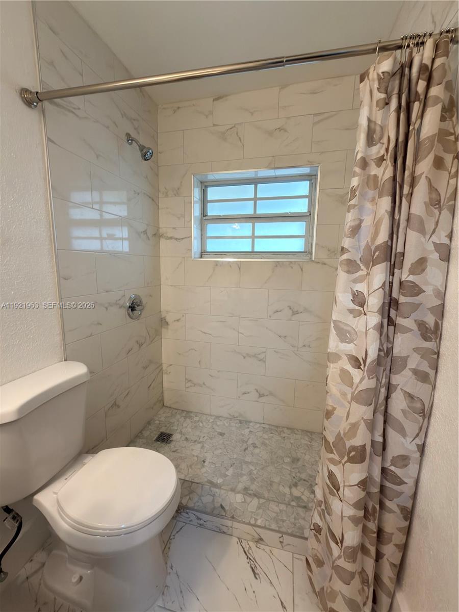 1320 Sw 11th Avenue A Property Photo 7
