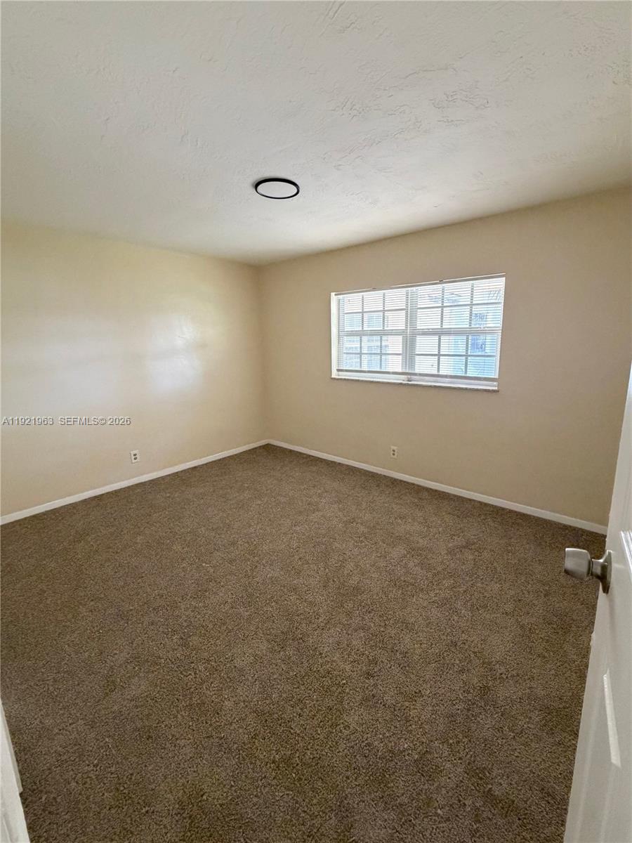 1320 Sw 11th Avenue A Property Photo 9