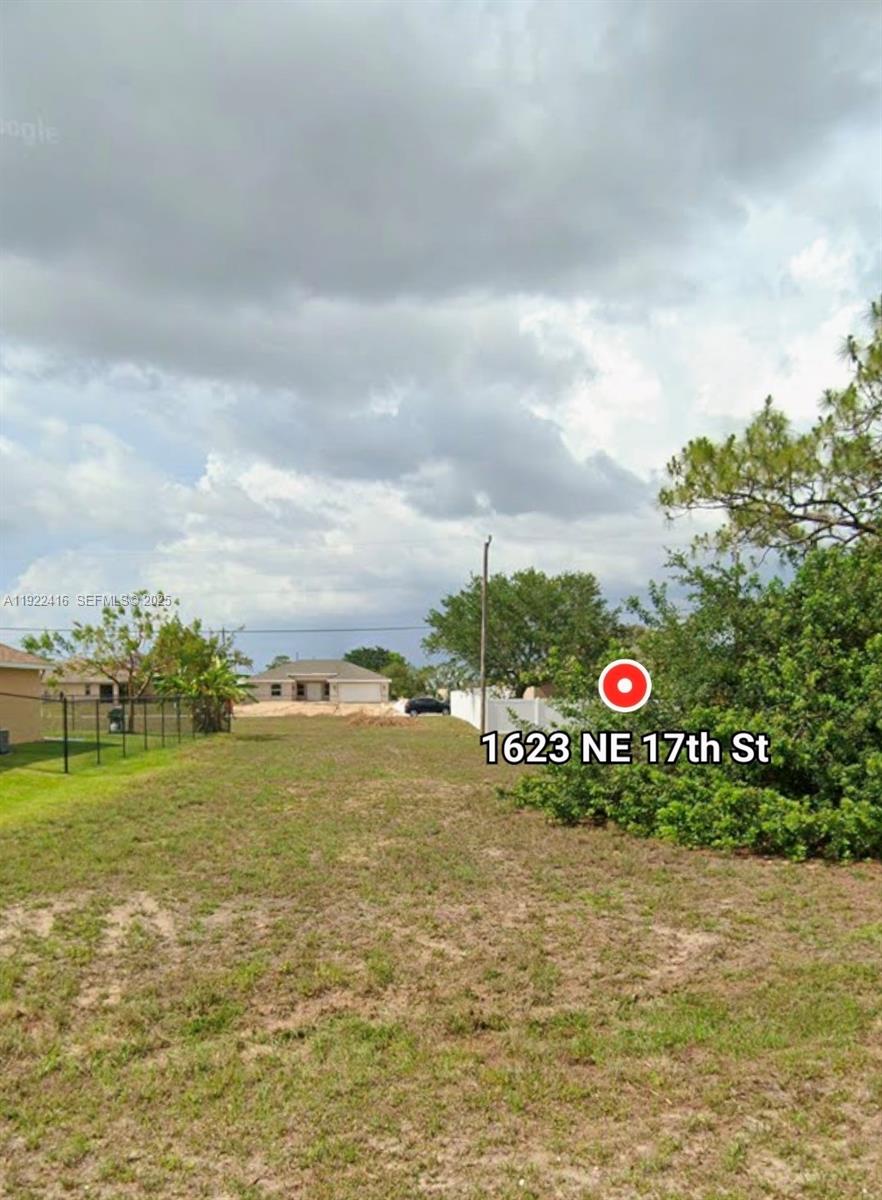 1623 Ne 17th Street Property Photo 1