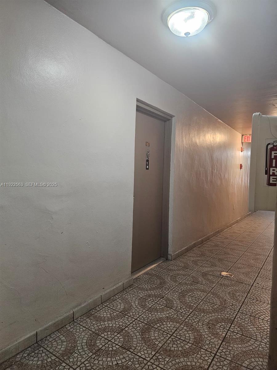 8411 Nw 8th Street 111 Property Photo 4