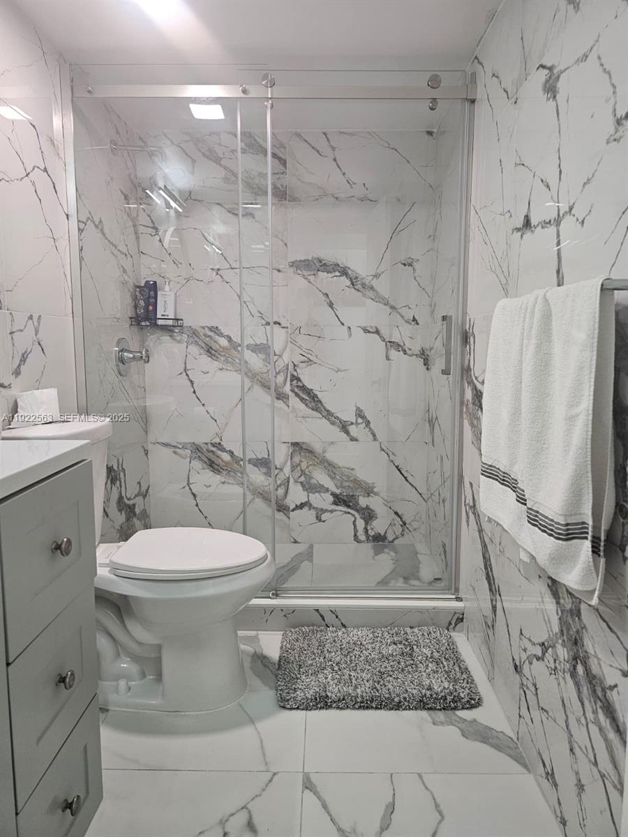 8411 Nw 8th Street 111 Property Photo 24