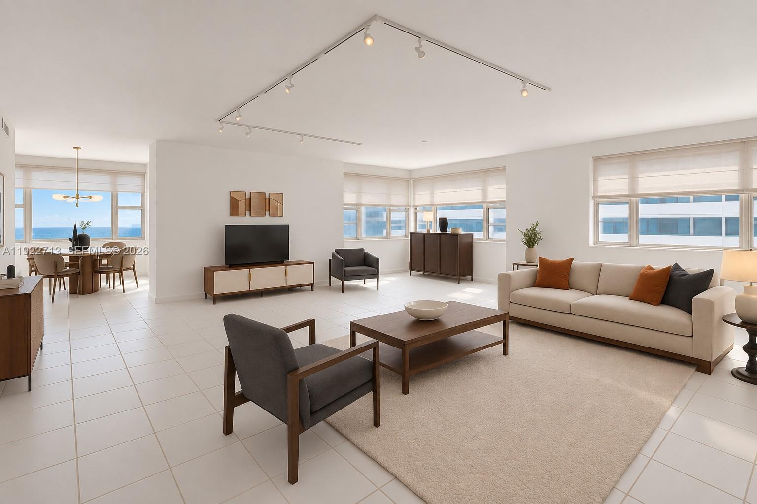 5255 Collins Avenue 5D