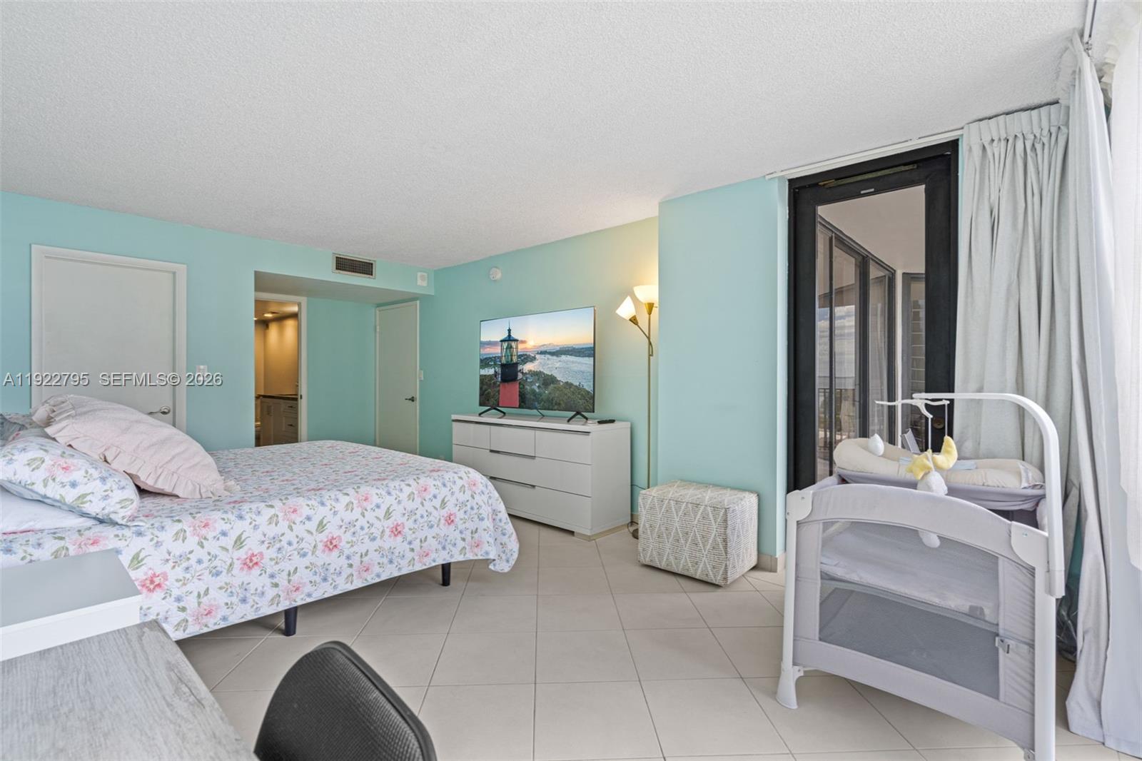 1865 Brickell Avenue A1013 Property Photo 22