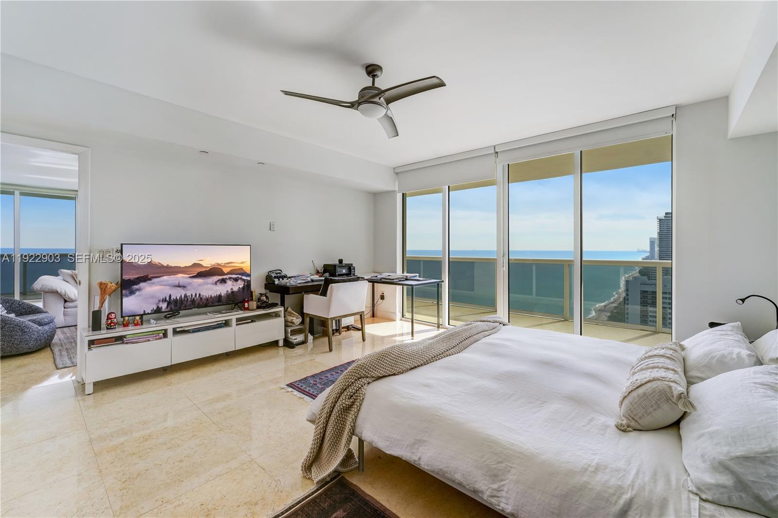 1830 S Ocean Drive 3002 Property Photo 11