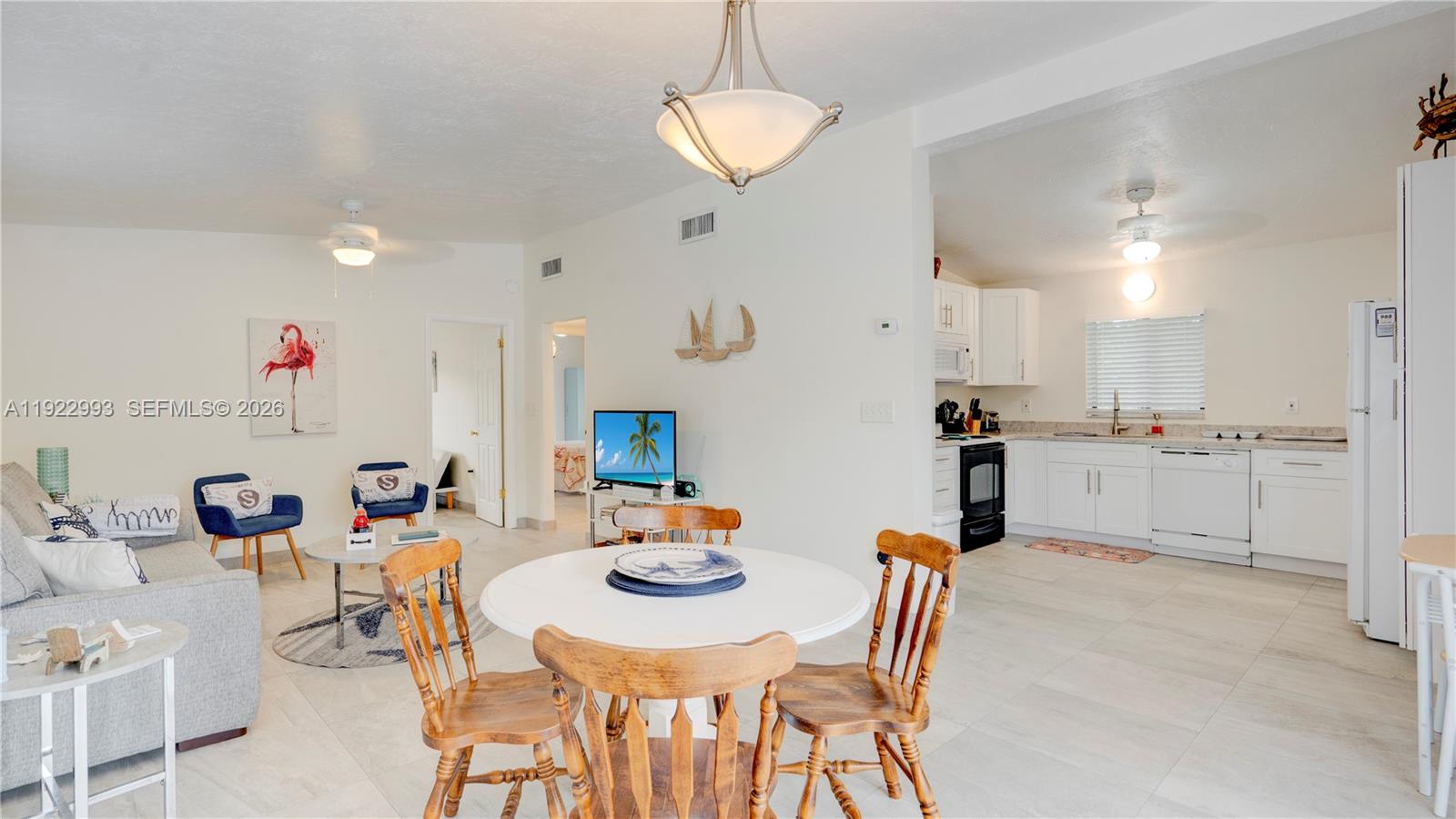 137 Pacific Avenue Property Photo 7