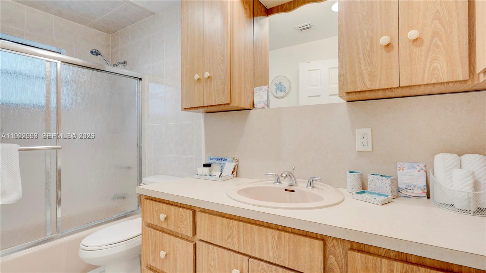 137 Pacific Avenue Property Photo 21