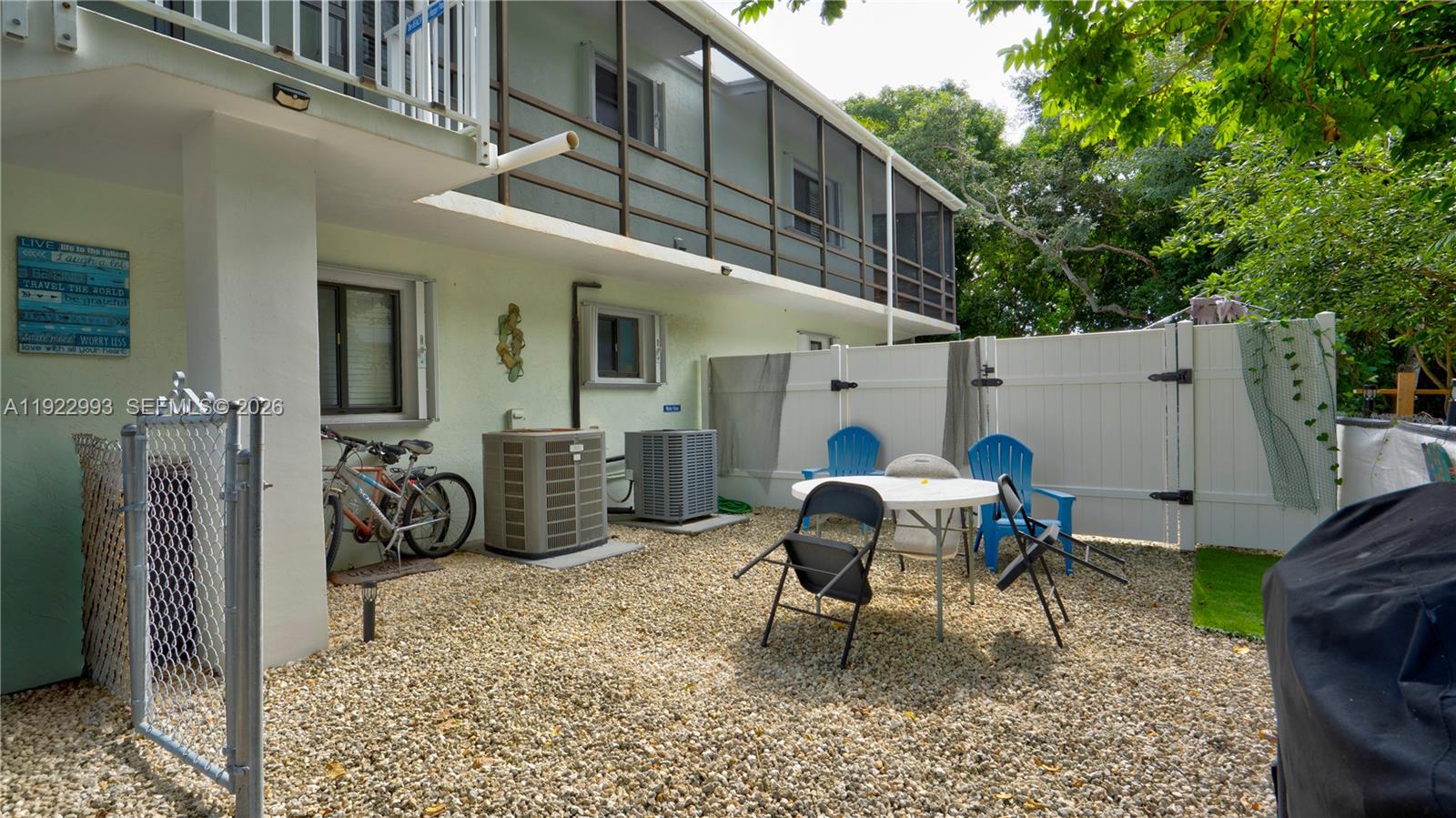 137 Pacific Avenue Property Photo 29